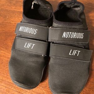 Notorious Lift Gen 1 stealth deadlift slippers